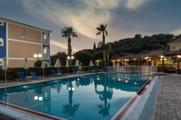 Hotel Petros 7